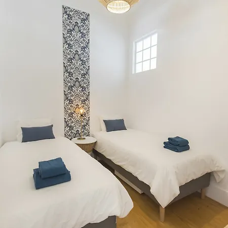 Blue Garden Apartment *
