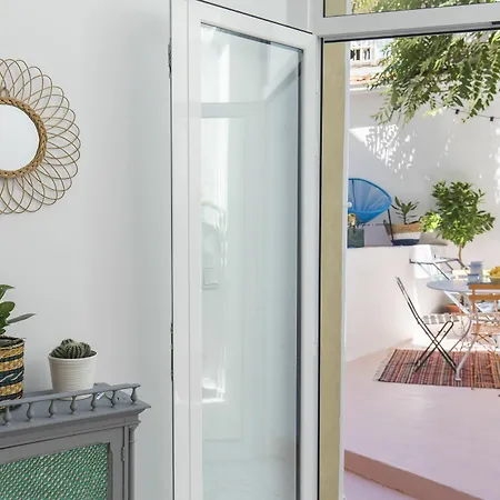 Apartment Blue Garden Lisbon